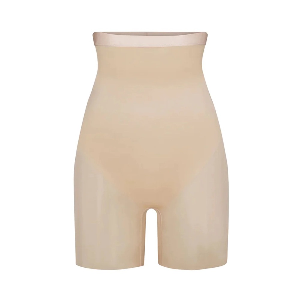 SKIMS BARELY THERE MID THIGH SHORT